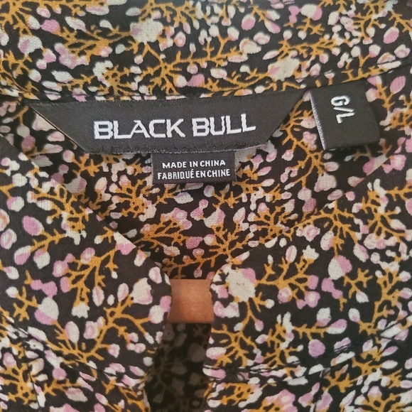 Black Bull Blouse – Size L – Black (Pink, White & Gold Floral Pattern) - Picture 6 of 6
